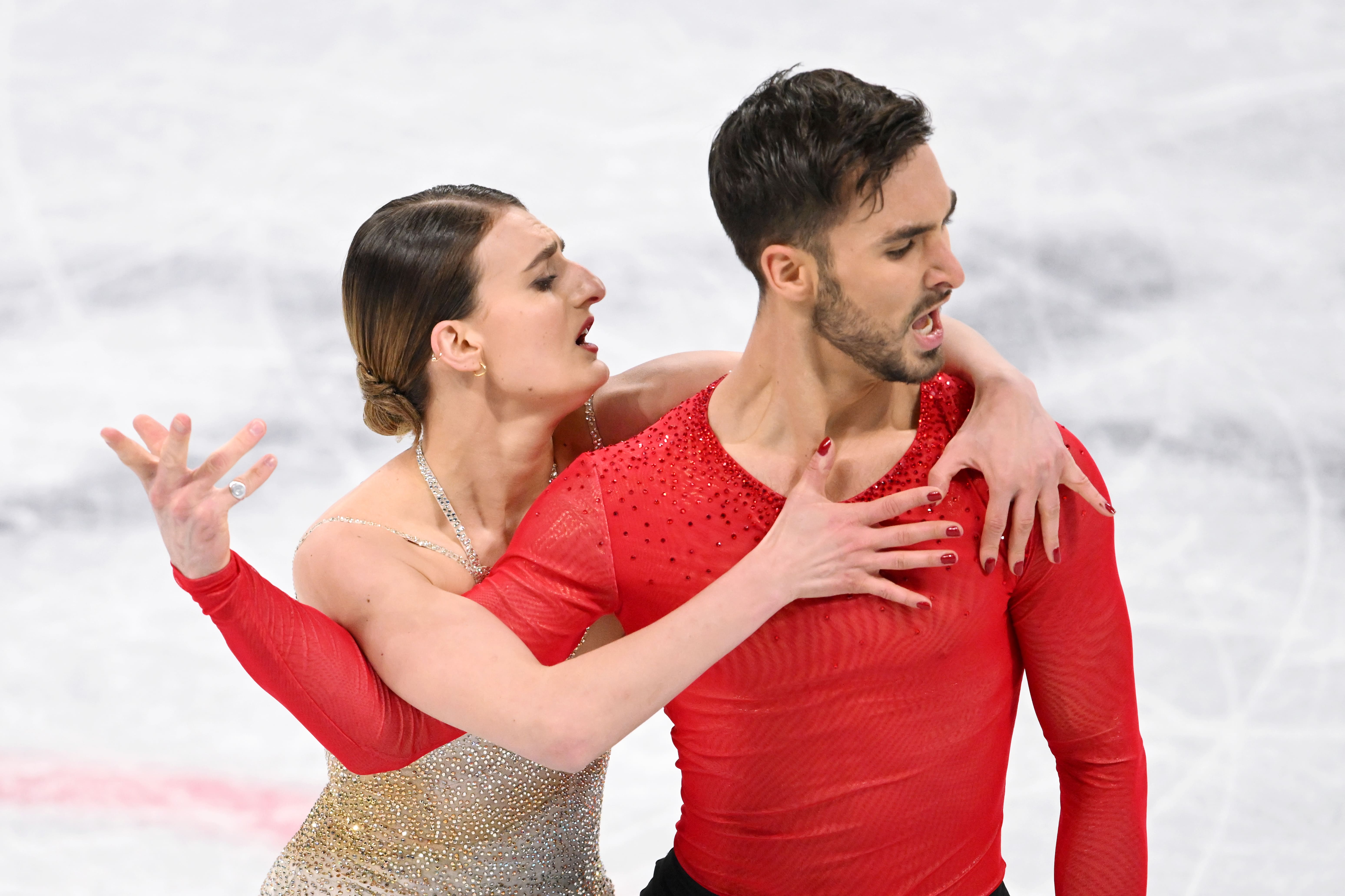 Gabriella Papadakis Guillaume Cizeron Pékin 2022 patinage artistique France Olympique médaille d'or