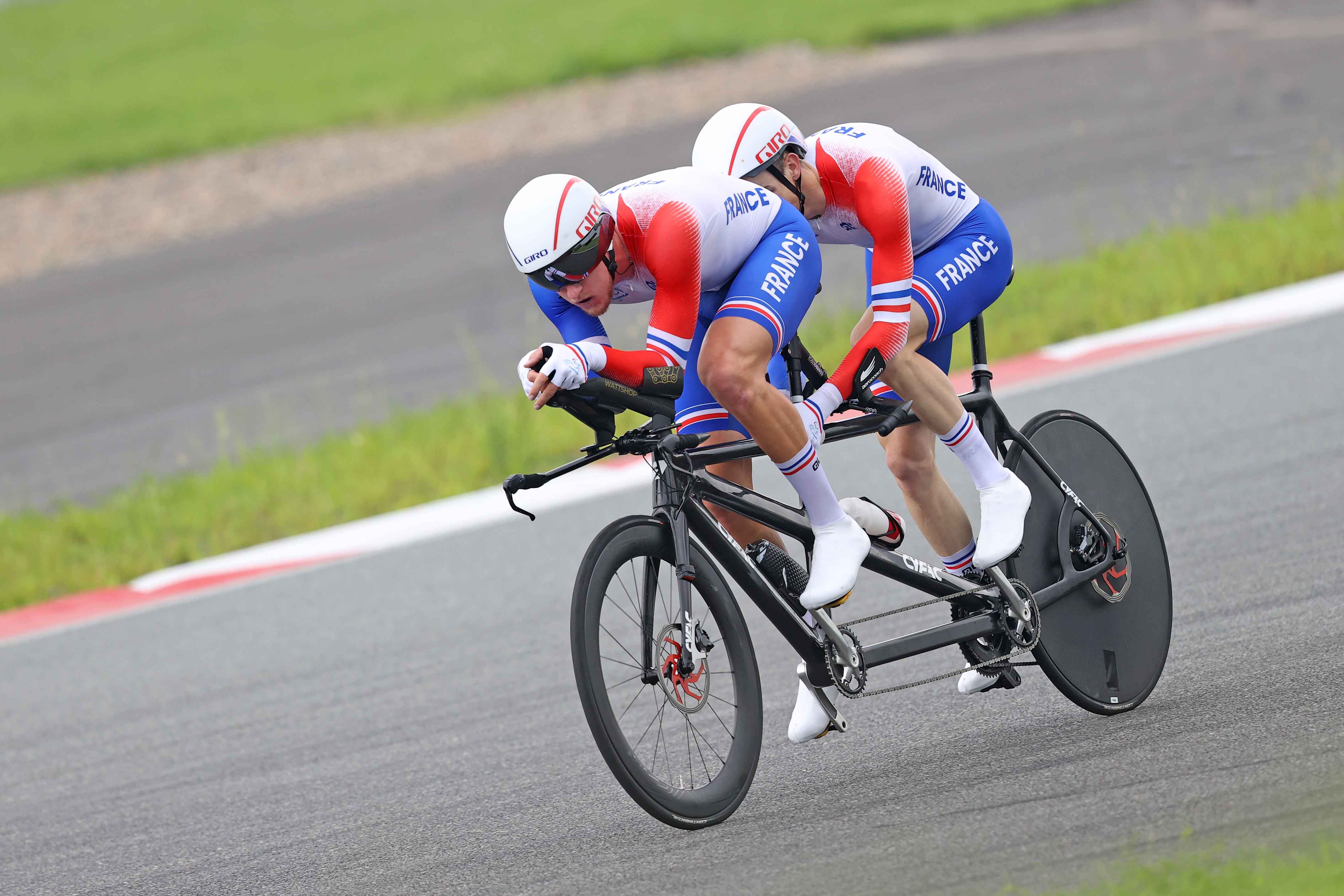 Ermenault & Lloveras