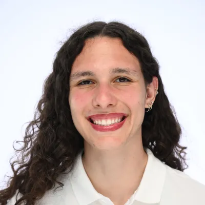 Portrait de Lucie QUARTO, athlète en hockey-sur-glace