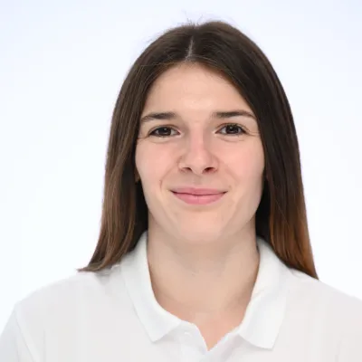 Portrait d'Anae SIMON, athlète en hockey-sur-glace