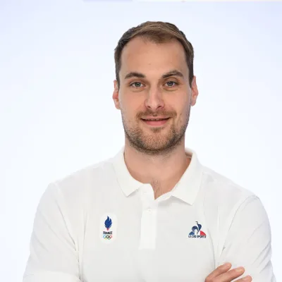 Portrait d'Hugo GALLET, athlète en hockey sur glace