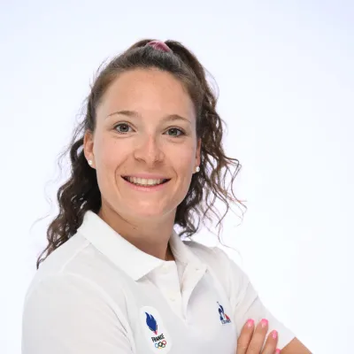 Portrait de Jade GRILLET-AUBERT, athlète en ski cross