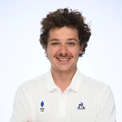 Portrait de Thibaud MOUILLE, athlète en ski de bosses