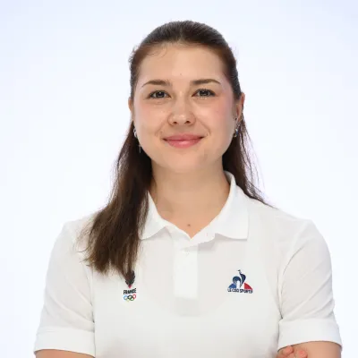 Portrait de Cloé OLLIVIER, athlète en short-track