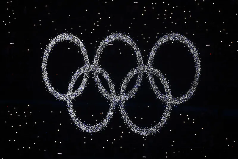 Photos des anneaux olympiques à la cérémonie de clôture des Jeux Olympiques de Pékin 2022
