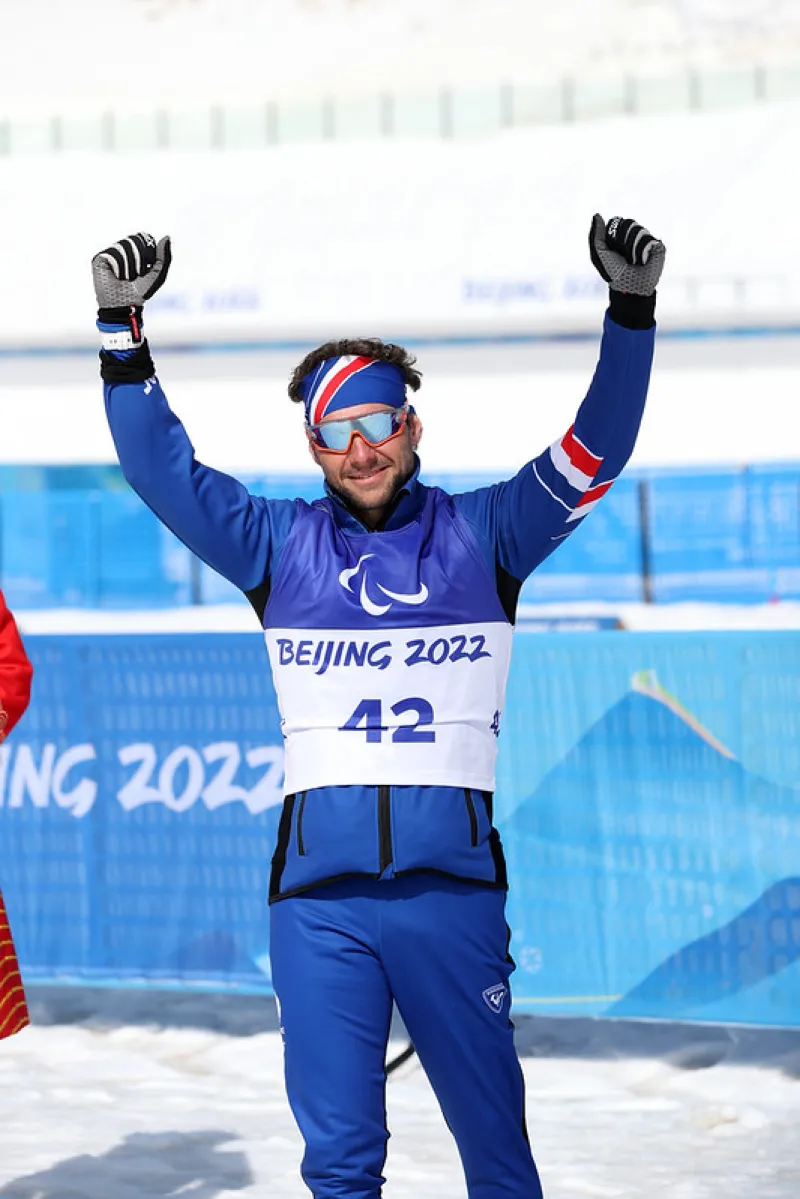 L’argent fait le bonheur de Benjamin Daviet !