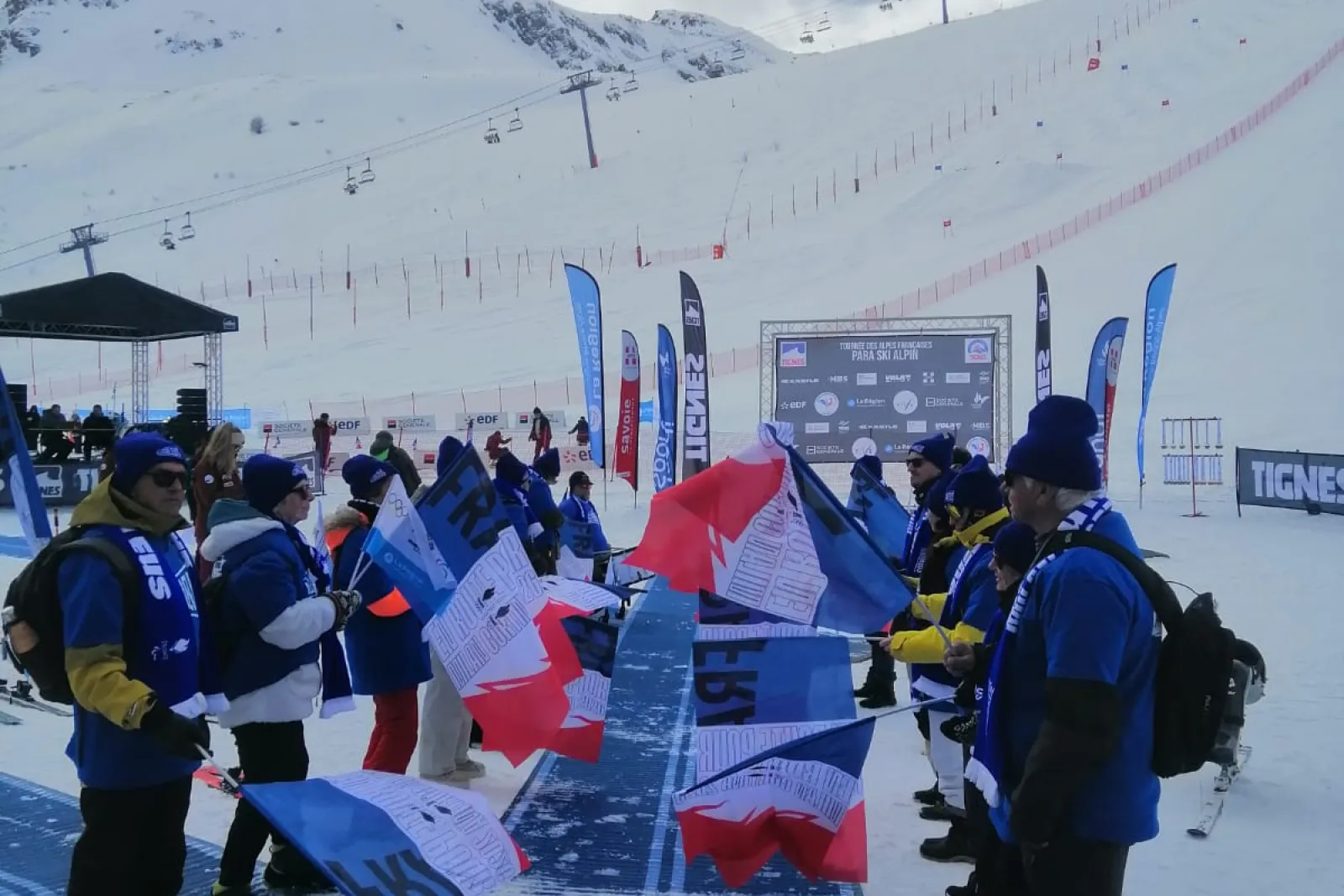 Récap de l'opération para ski alpin à Tignes Val Claret | Equipe de ...