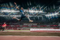 Ronan Pallier s'envole vers le bronze au saut en longueur T11