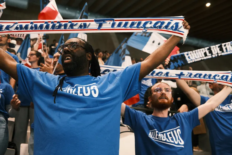 Quel bleu mettre pour bien supporter l’Equipe de France ? 