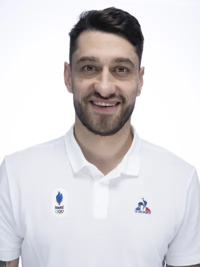 Portrait de Florian CHAKIACHVILI, athlète en hockey-sur-glace