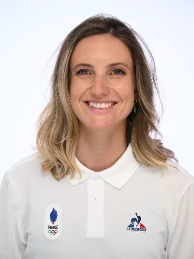 Portrait d'Emily HARROP, athlète en ski-alpinisme