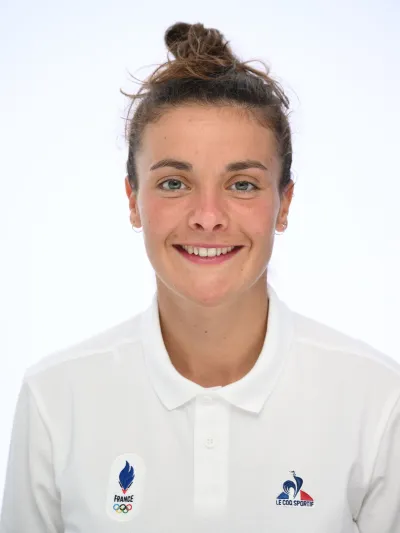 Portrait de Margaux MAMERI, athlète en hockey-sur-glace