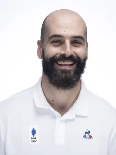 Portrait de Sacha TREILLE, athlète en hockey-sur-glace