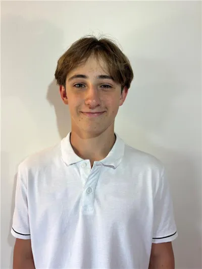 Portrait de Jonas CHOLLET, athlète en snowboard cross
