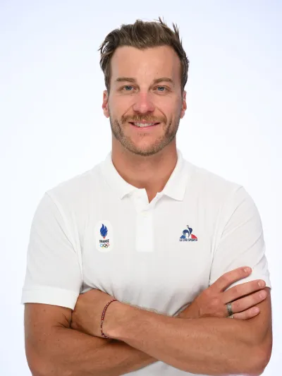 Portrait de Youri DUPLESSIS-KERGOMARD, athlète en ski cross