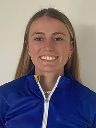 Portrait de Justine GAILLARD, athlète en ski de fond