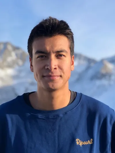 Portrait de Vincent MAHARAVO, athlète en freeski