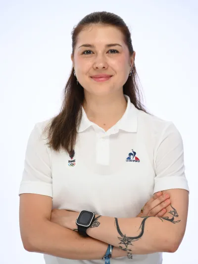 Portrait de Cloé OLLIVIER, athlète en short-track