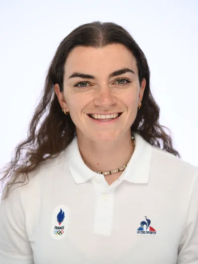 Portrait de Léna QUINTIN, athlète en ski de fond